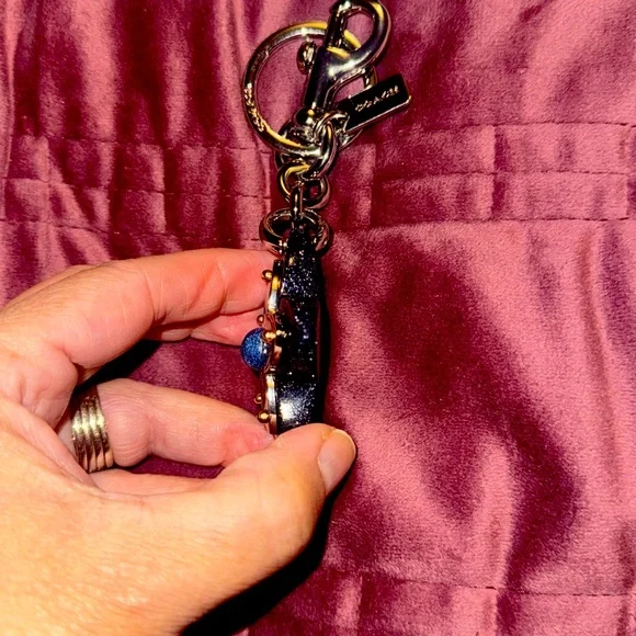 COACH Glitter Resin Wildflower Bag Charm / Keychain - NWOT F35132 Retired. - Picture 4 of 10